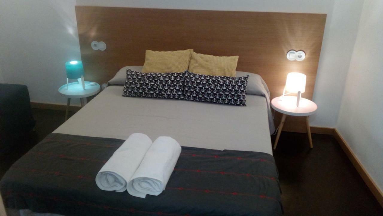 Apartamentos 14Desande Caces Extérieur photo